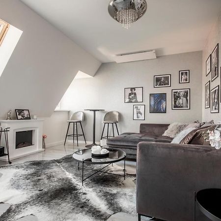 Apartman Blue Moon Banská Štiavnica Exteriör bild