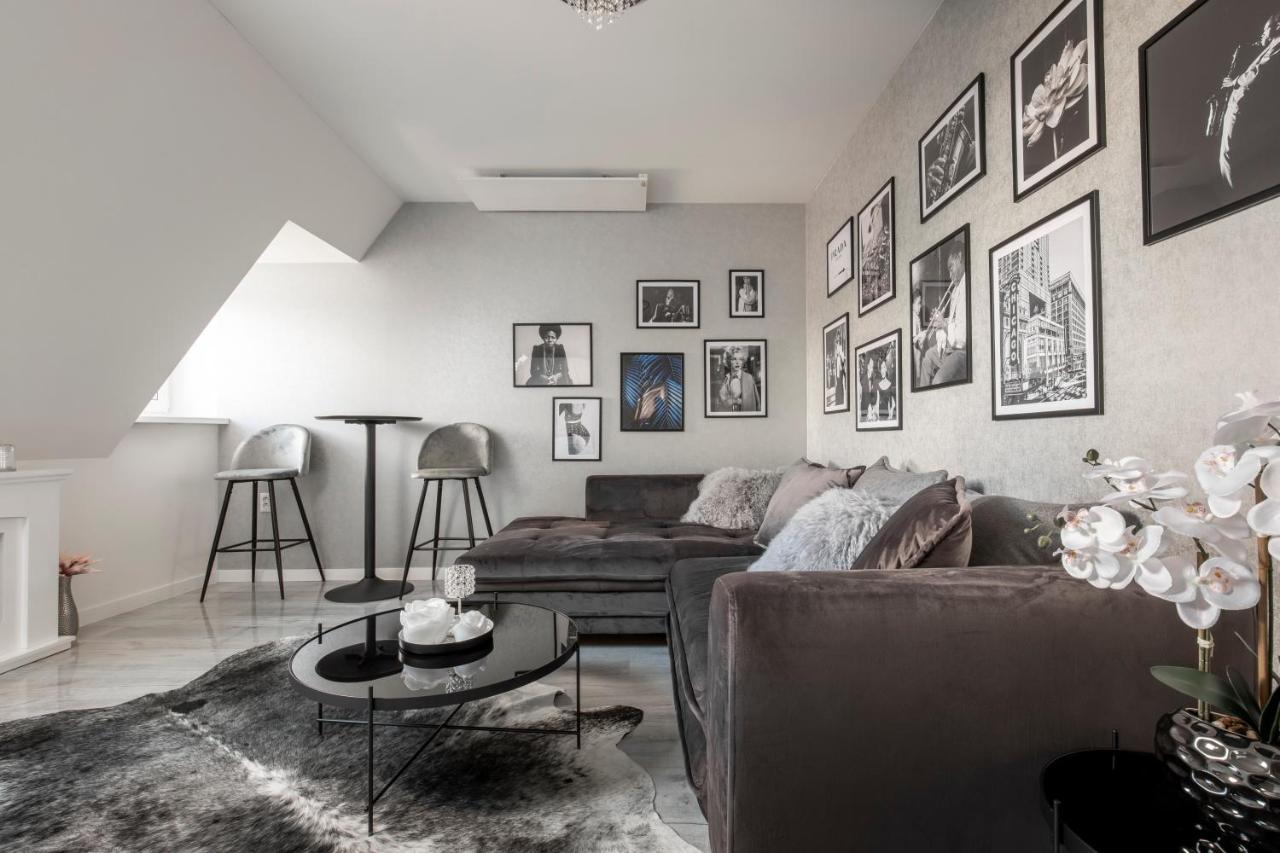 Apartman Blue Moon Banská Štiavnica Exteriör bild