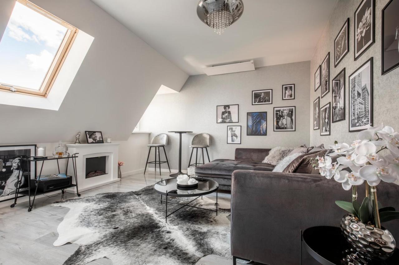 Apartman Blue Moon Banská Štiavnica Exteriör bild