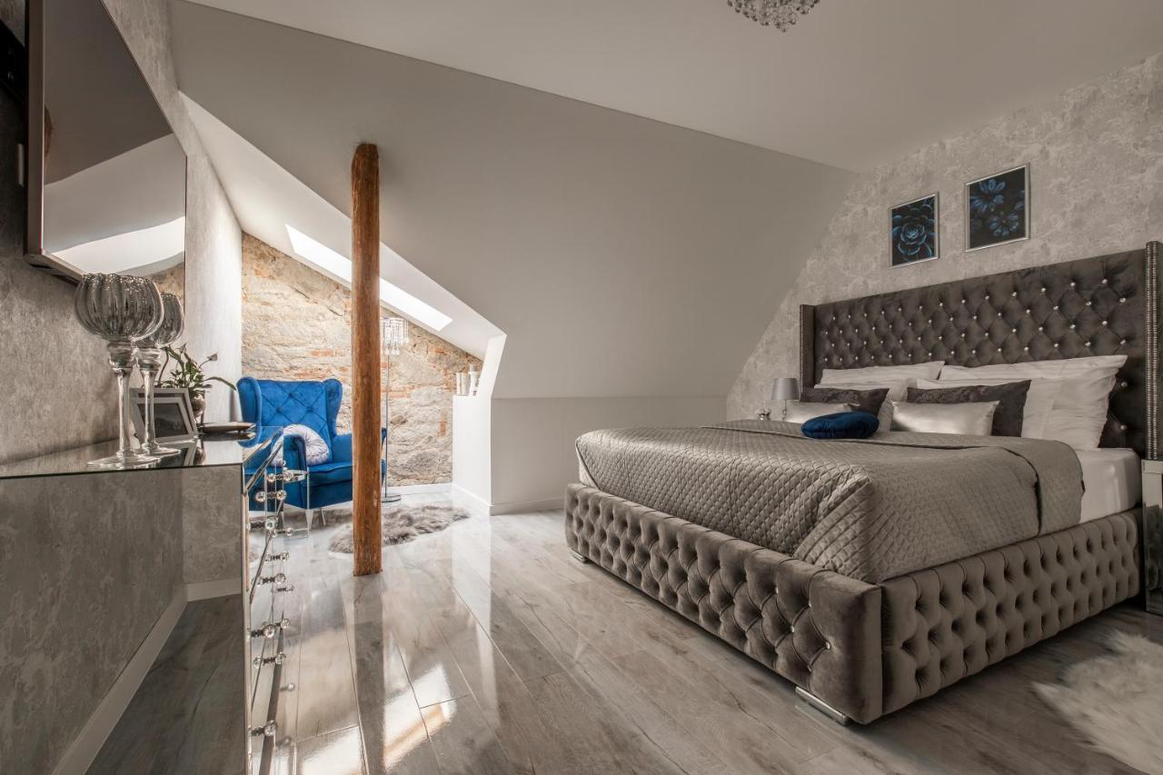 Apartman Blue Moon Banská Štiavnica Exteriör bild