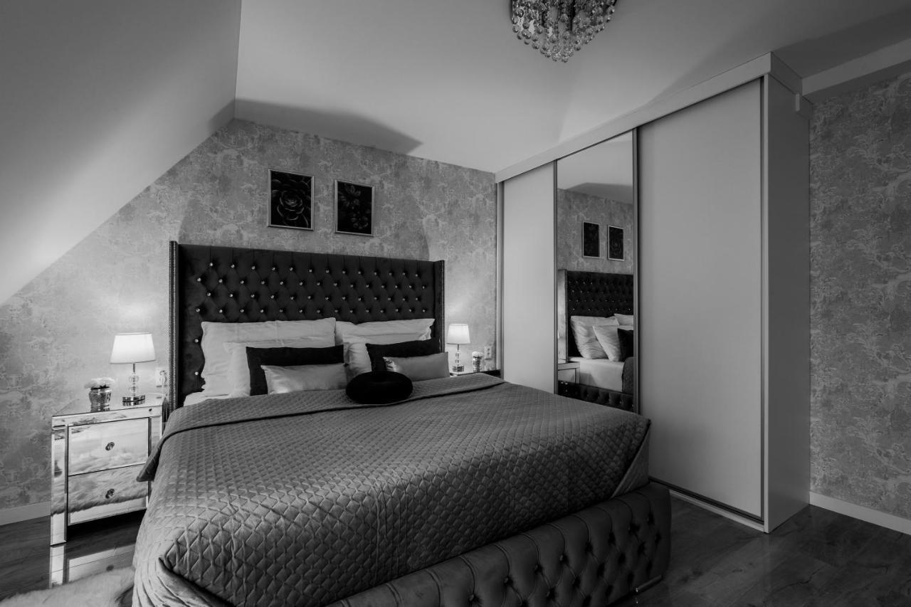 Apartman Blue Moon Banská Štiavnica Exteriör bild